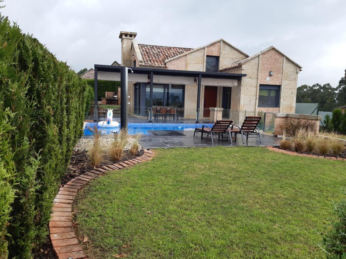 La Casa De Sofia En Tui Villa ภายนอก รูปภาพ