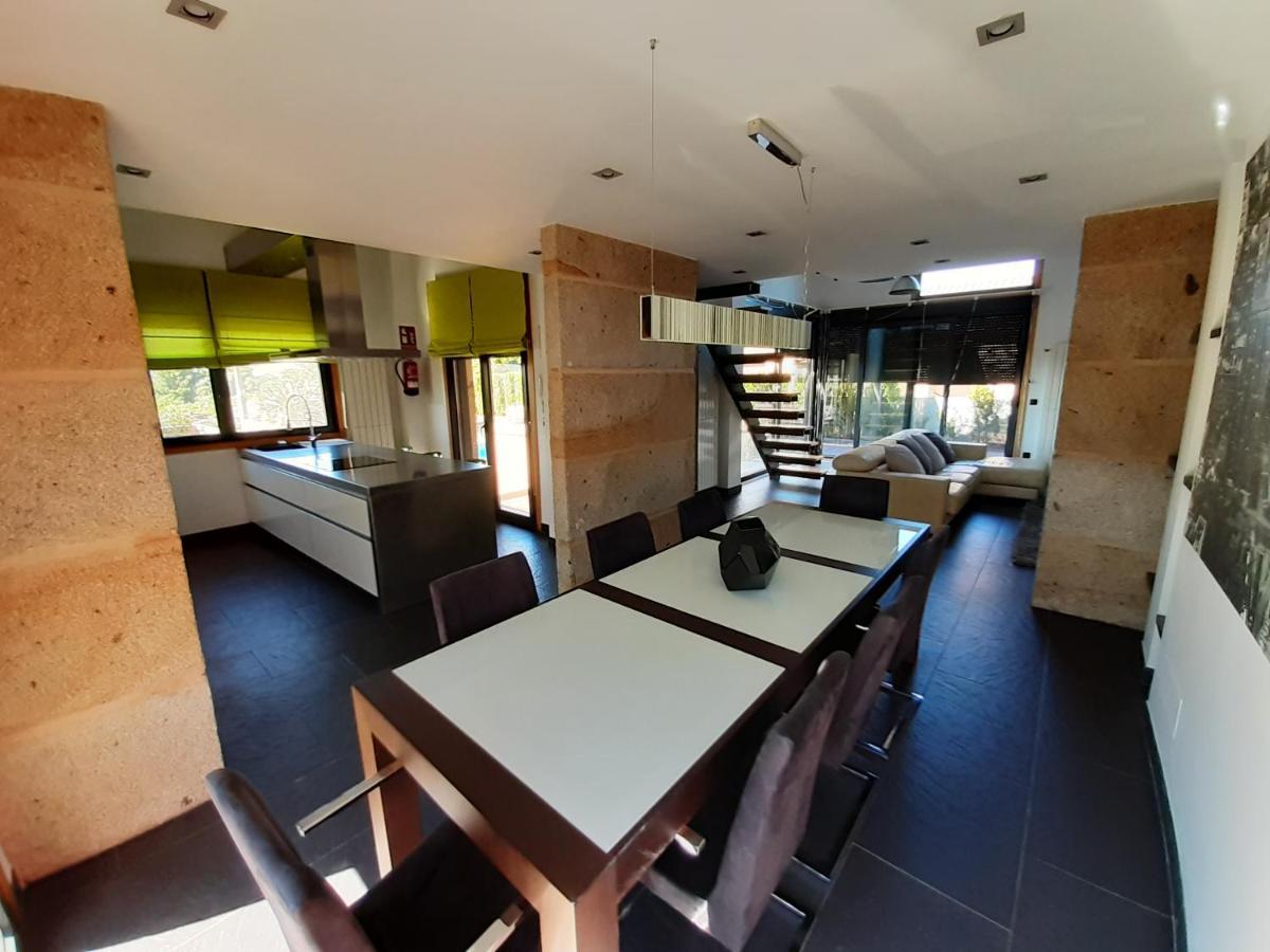 La Casa De Sofia En Tui Villa ภายนอก รูปภาพ
