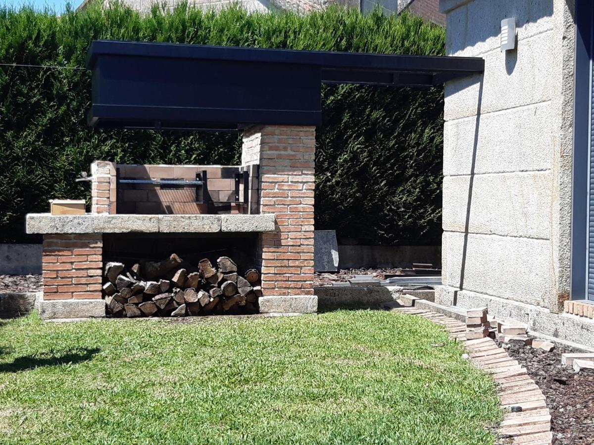 La Casa De Sofia En Tui Villa ภายนอก รูปภาพ